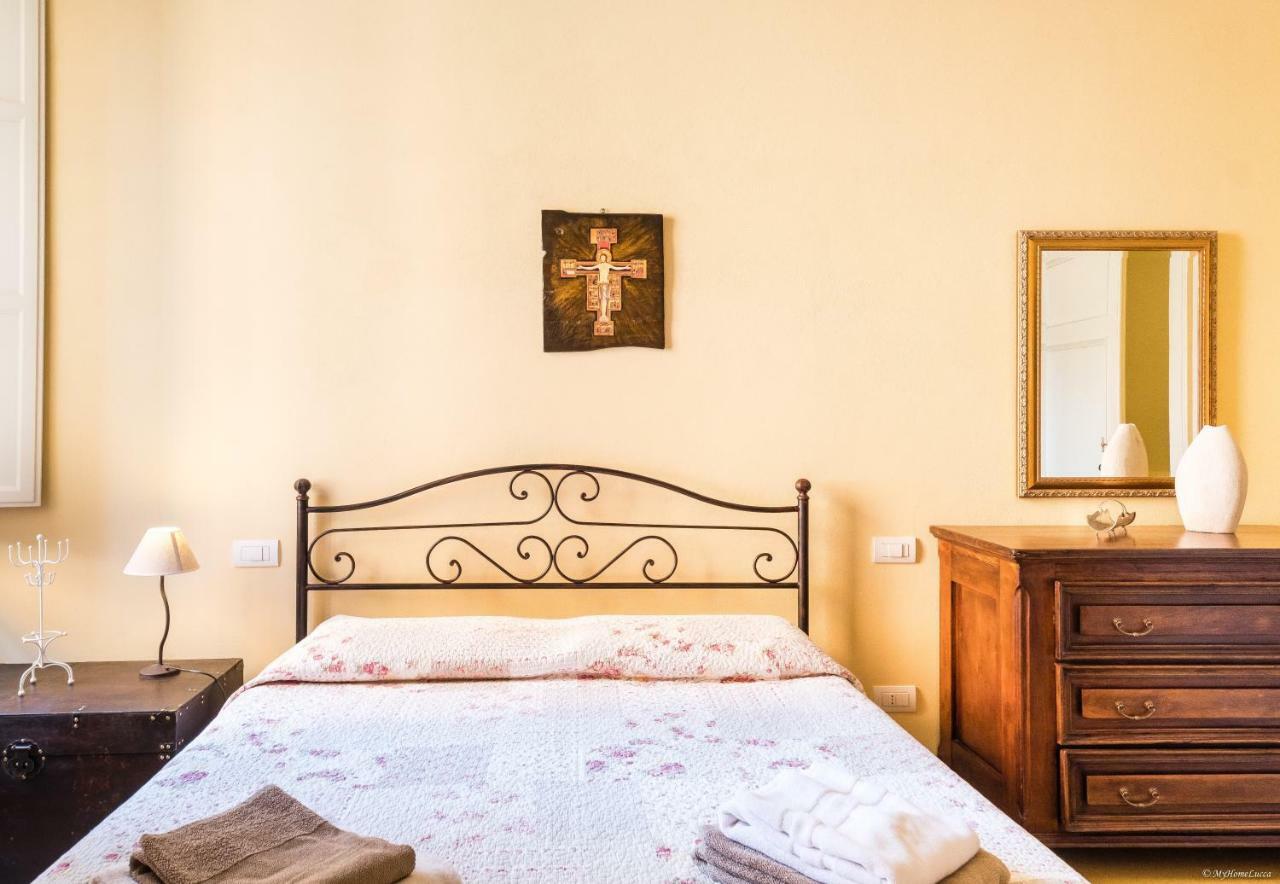 לוקה La Delizia Central Apartment מראה חיצוני תמונה